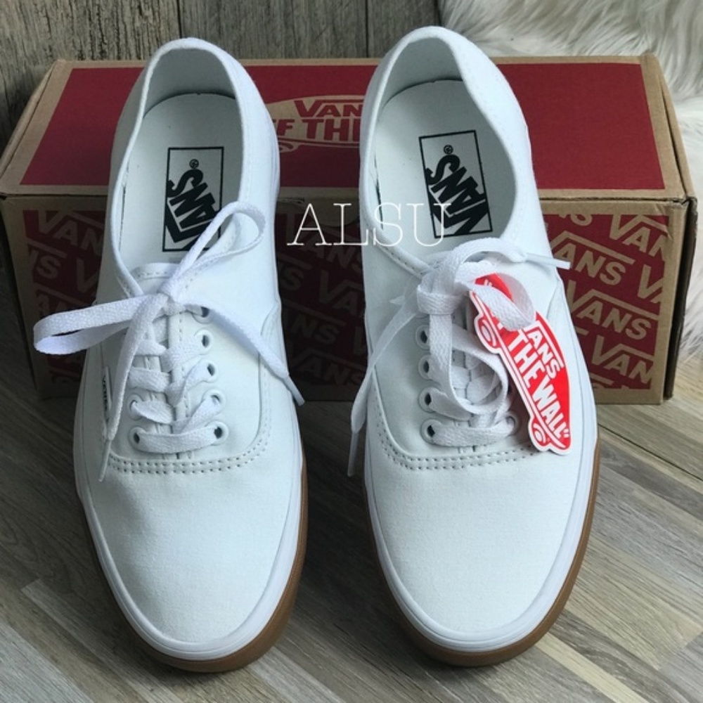 NWT VANS Authentic Gum Bumper True White Women’s - Picture 5 of 8
